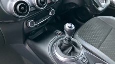 Nissan Juke 1.0 DiG-T 114 N-Connecta 5dr Petrol Hatchback